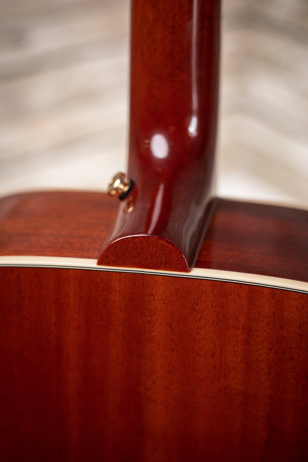 Epiphone Hummingbird Acoustic-Electric with Fishman Sonitone - Aged Cherry Sunburst Gloss