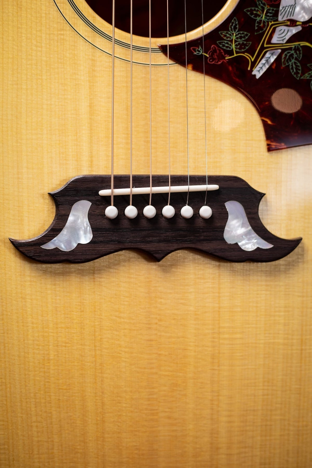 Gibson Dove Original Acoustic-Electric Guitar - Antique Natural
