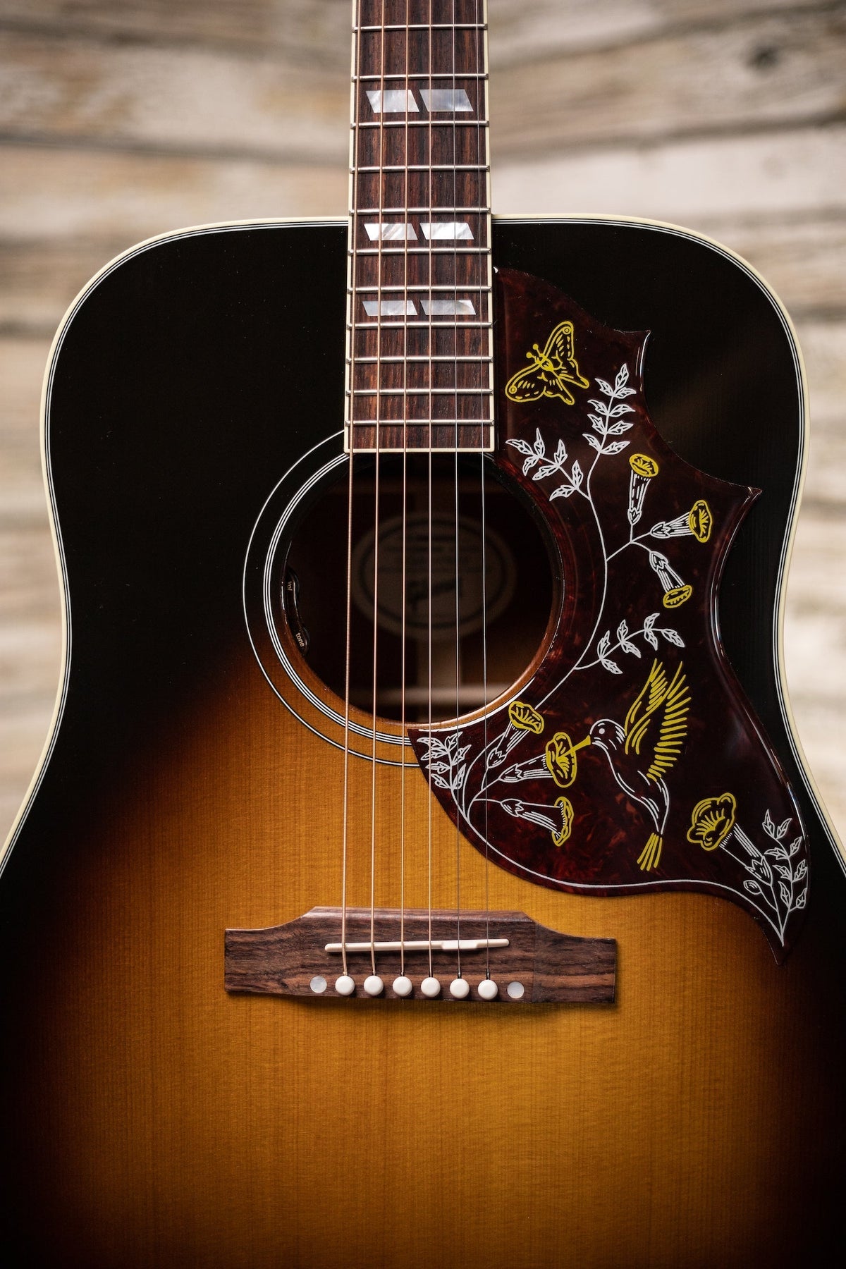 Gibson Hummingbird Standard Acoustic-Electric Guitar - Vintage Sunburst