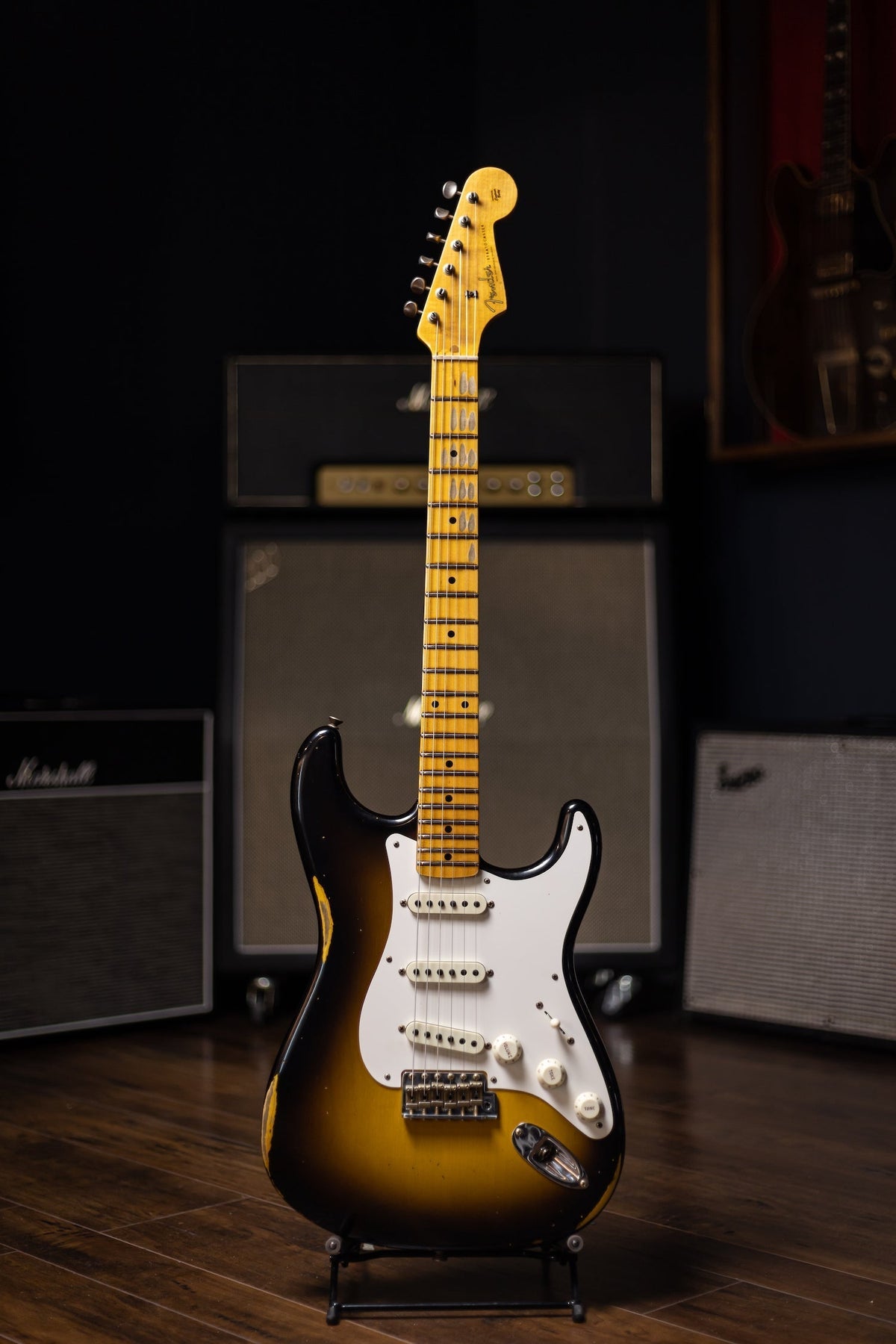 Fender Custom Shop Limited Edition '57 Stratocaster Relic Electric Guitar - Wide-Fade 2-Color Sunburst