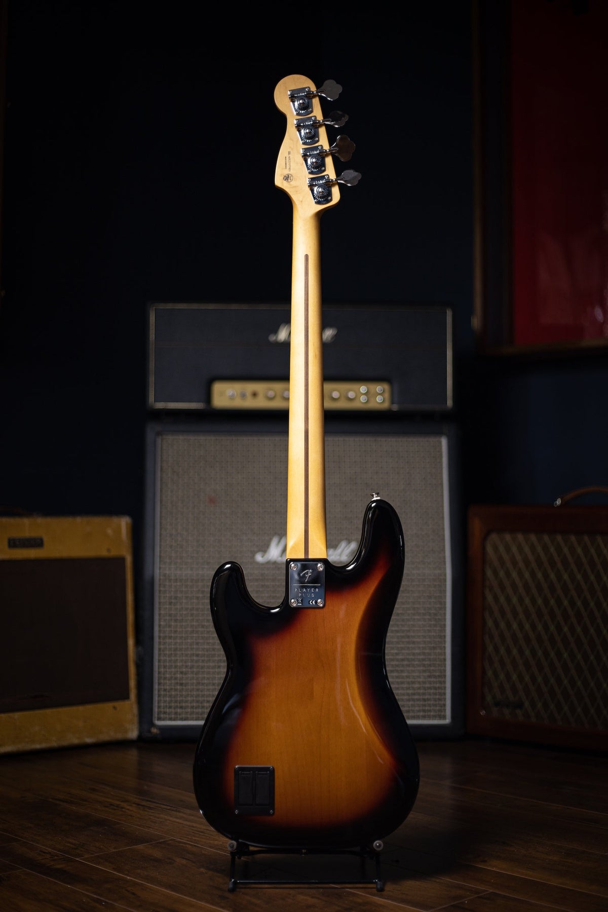 Fender Player Plus Precision Bass - 3 Color Sunburst