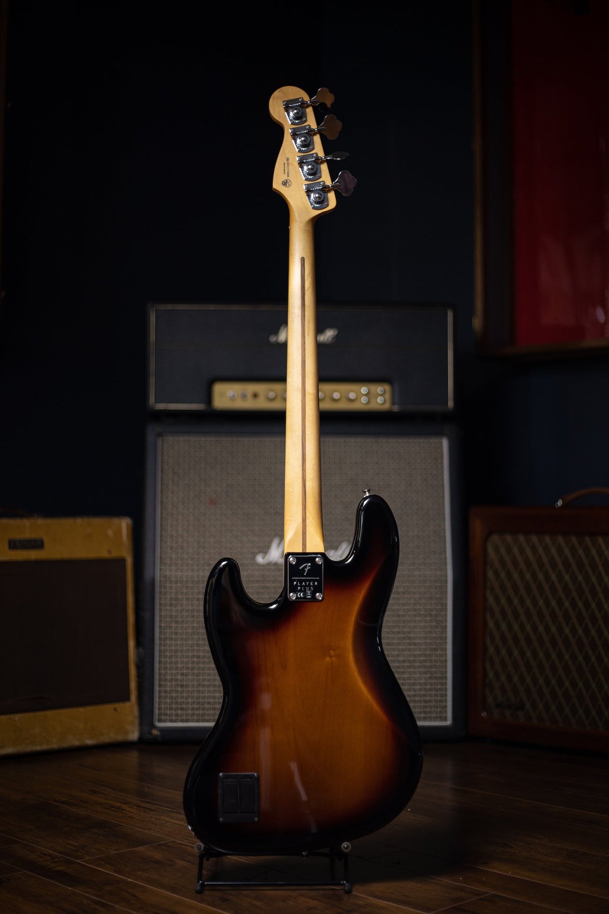 Fender Player Plus Jazz Bass - 3 Color Sunburst
