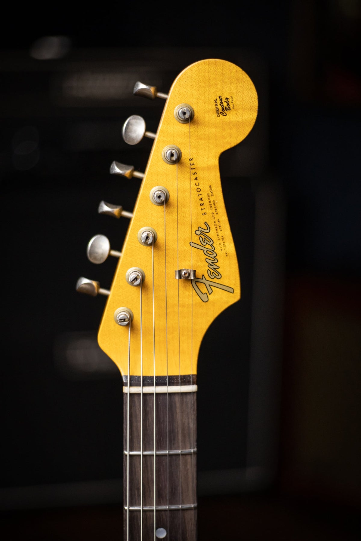 Fender Custom Shop '64 Stratocaster Journeyman Relic Electric Guitar - Aged Aztec Gold