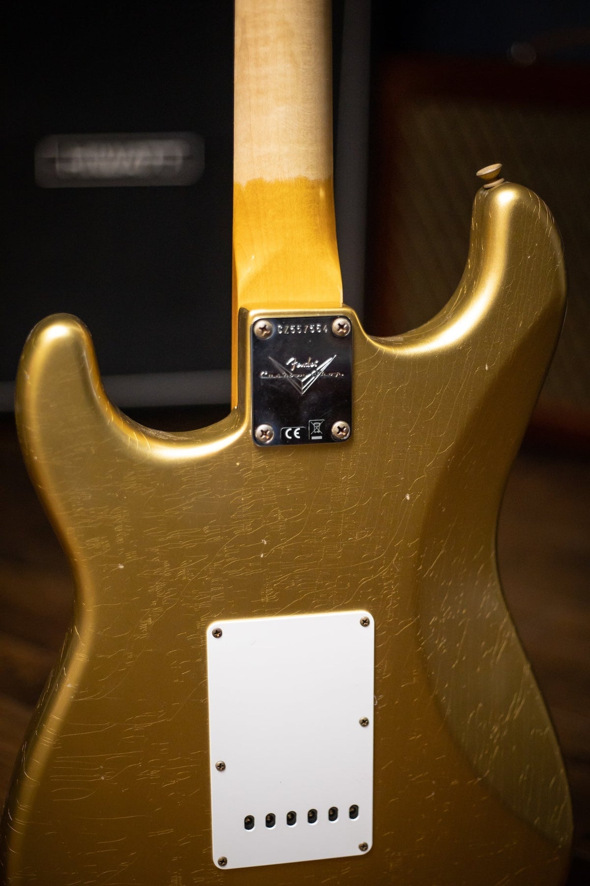 Fender Custom Shop '64 Stratocaster Journeyman Relic Electric Guitar - Aged Aztec Gold