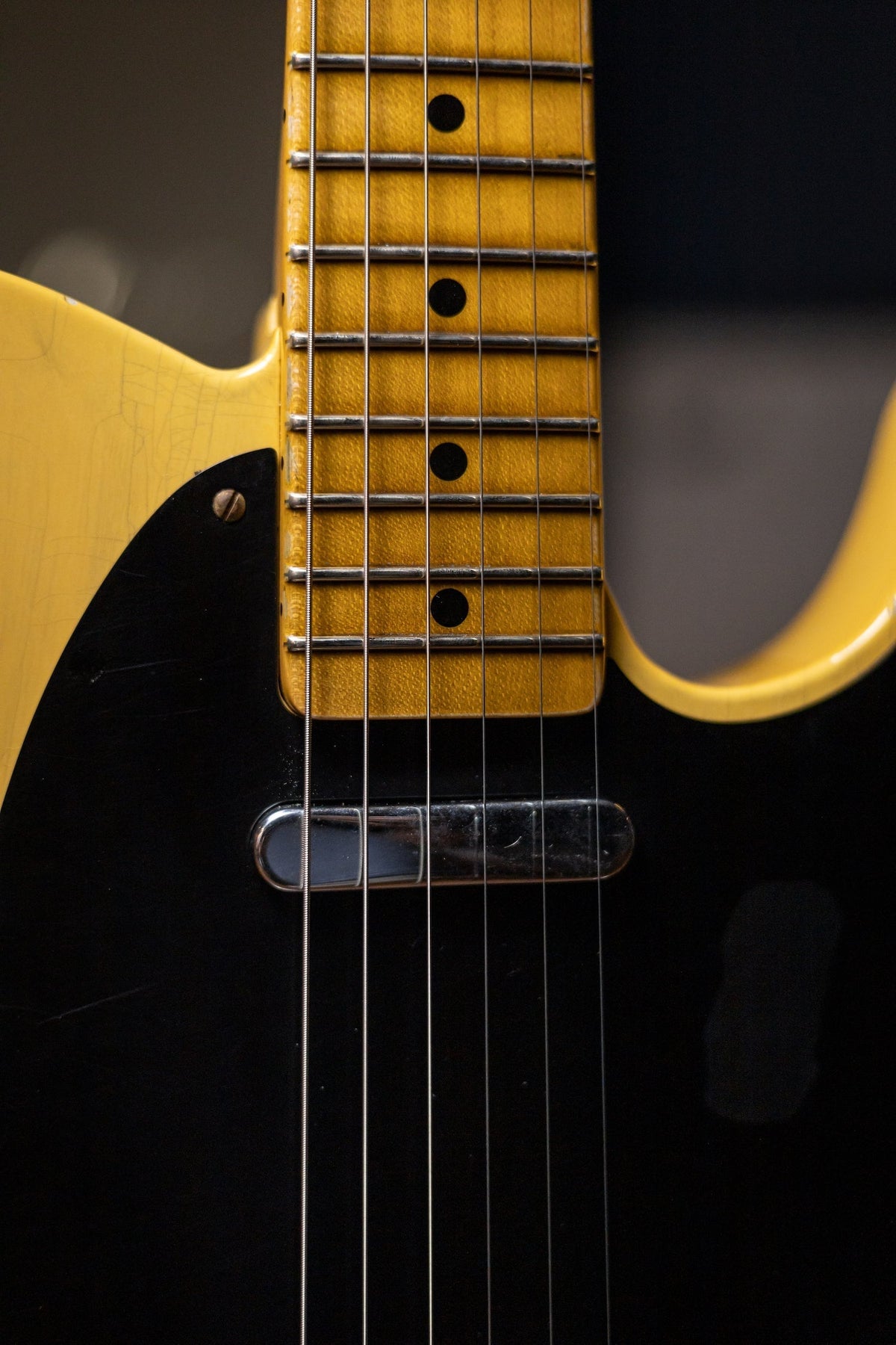 Fender Custom Shop LTD 70th Anniversary Broadcaster Electric Guitar - Aged Relic Nocaster Blonde