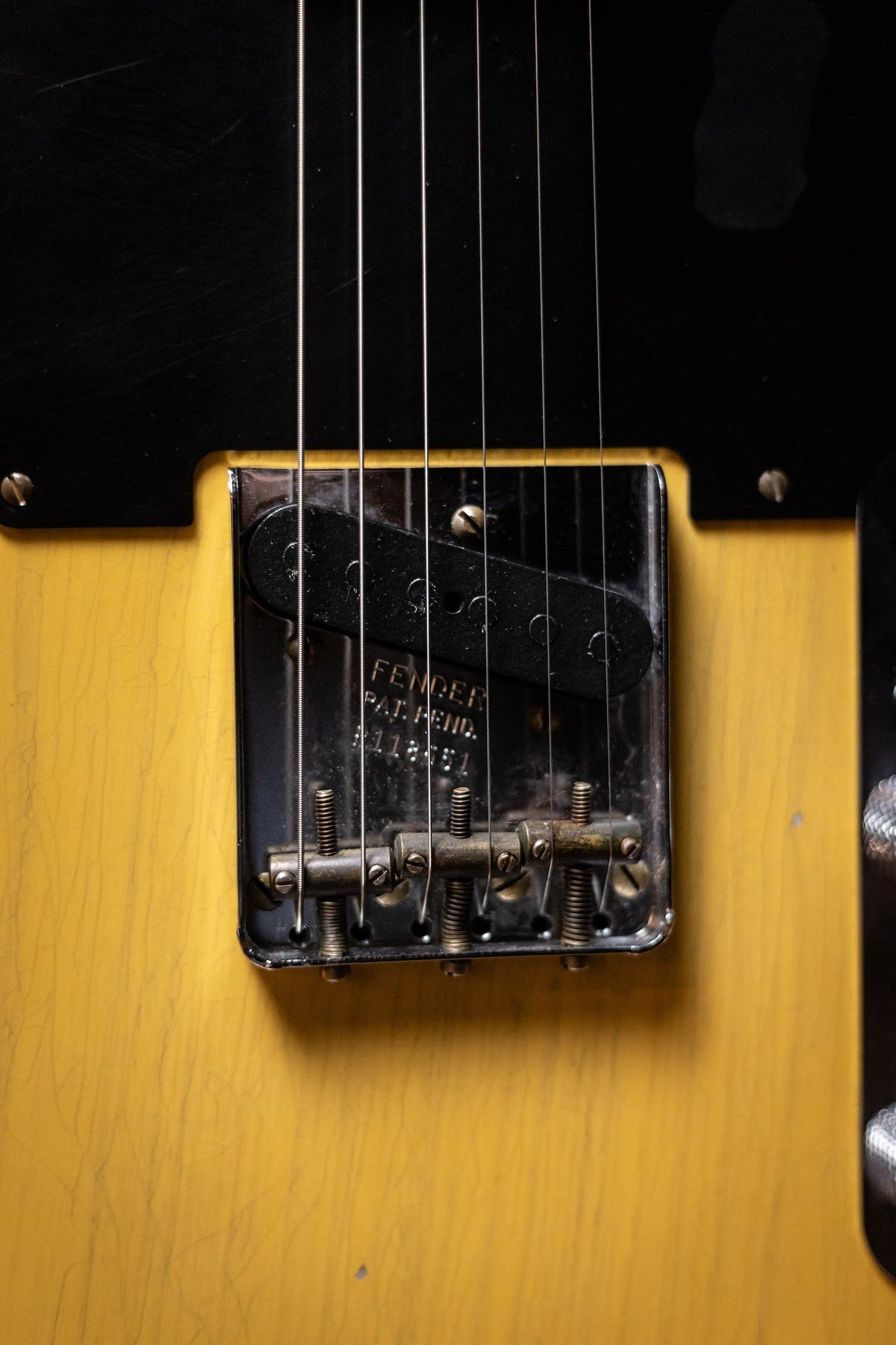 Fender Custom Shop LTD 70th Anniversary Broadcaster Electric Guitar - Aged Relic Nocaster Blonde