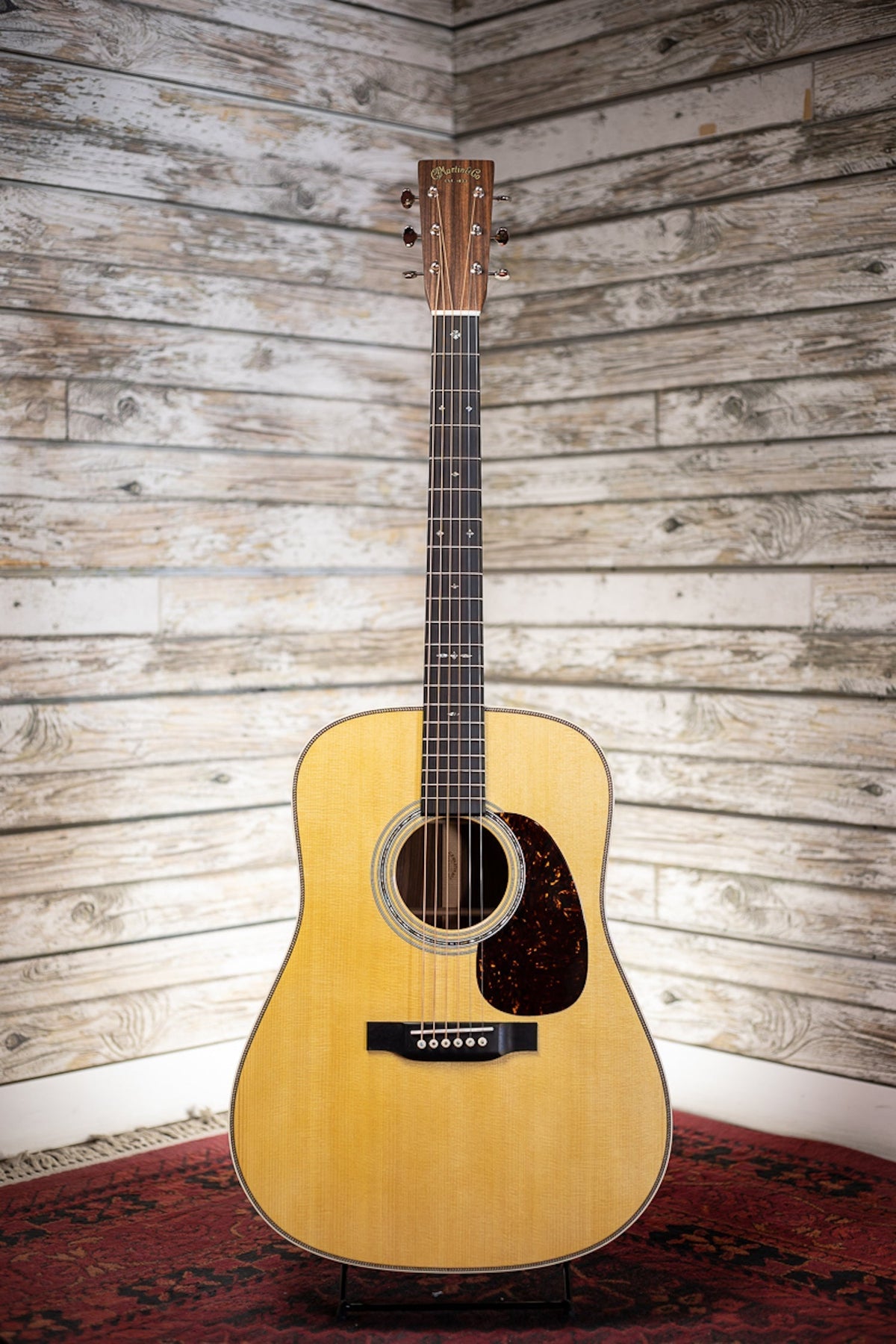 Martin Factory 3 Custom HD-28 Acoustic Guitar - Natural