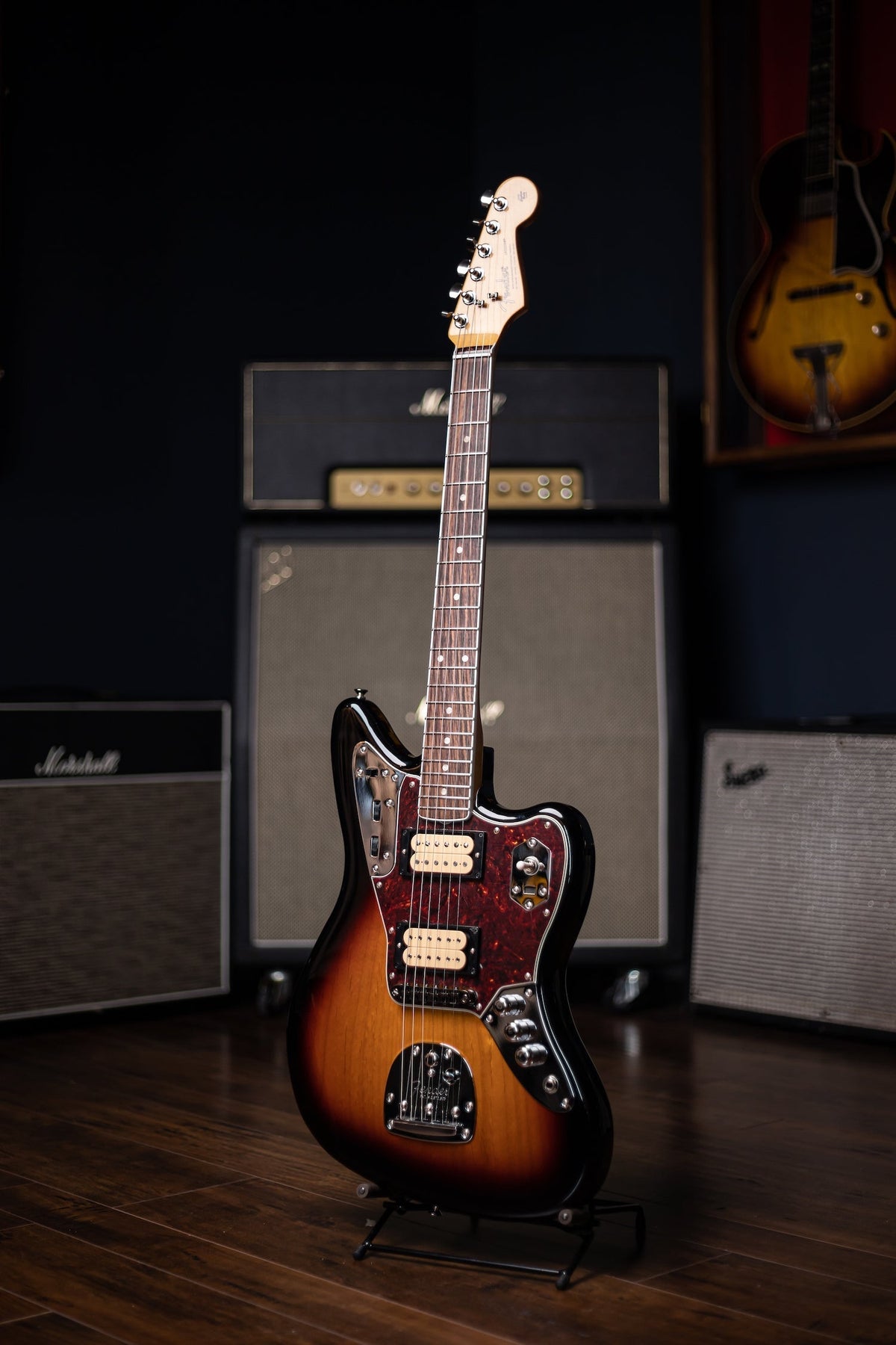 Fender Kurt Cobain Jaguar NOS - 3-Tone Sunburst with Rosewood Fingerboard
