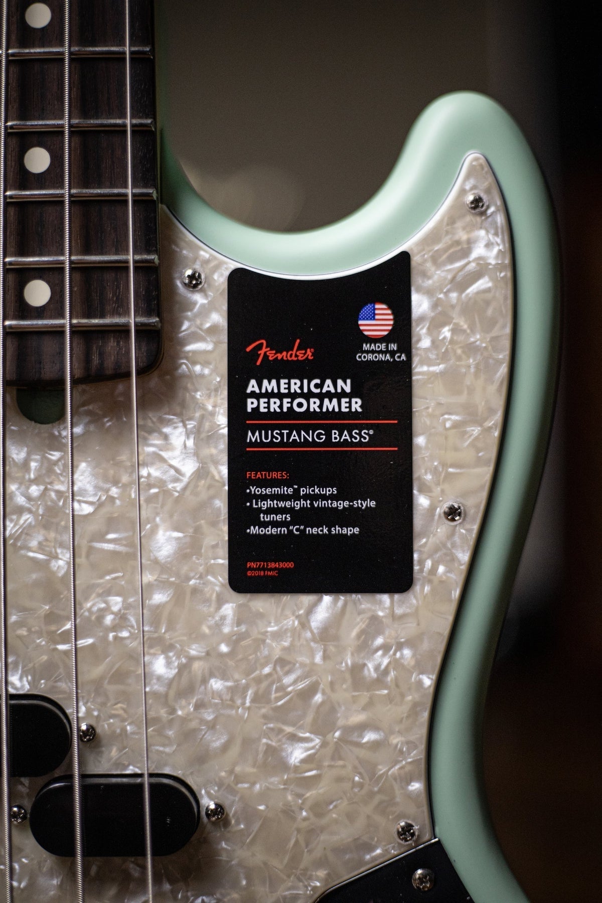 2020 Fender American Performer Mustang Bass - Satin Seafoam Green