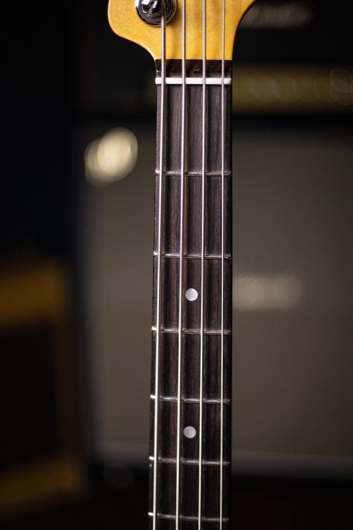 2020 Fender American Ultra Precision Bass - Mocha Burst