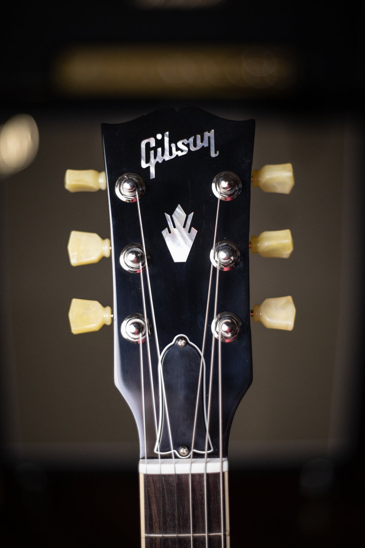 Gibson ES-335 Left-Handed Electric Guitar - Vintage Ebony