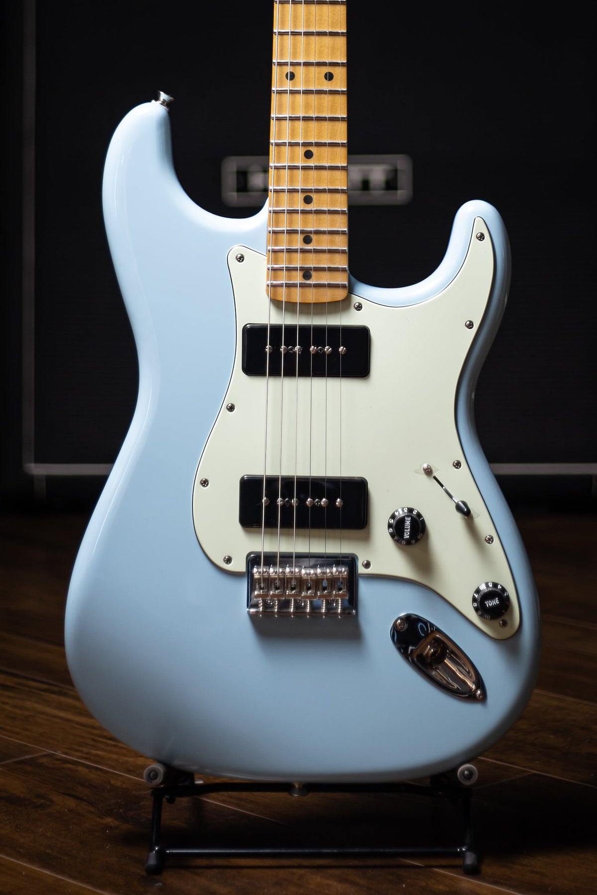 Fender Noventa Stratocaster Electric Guitar - Daphne Blue