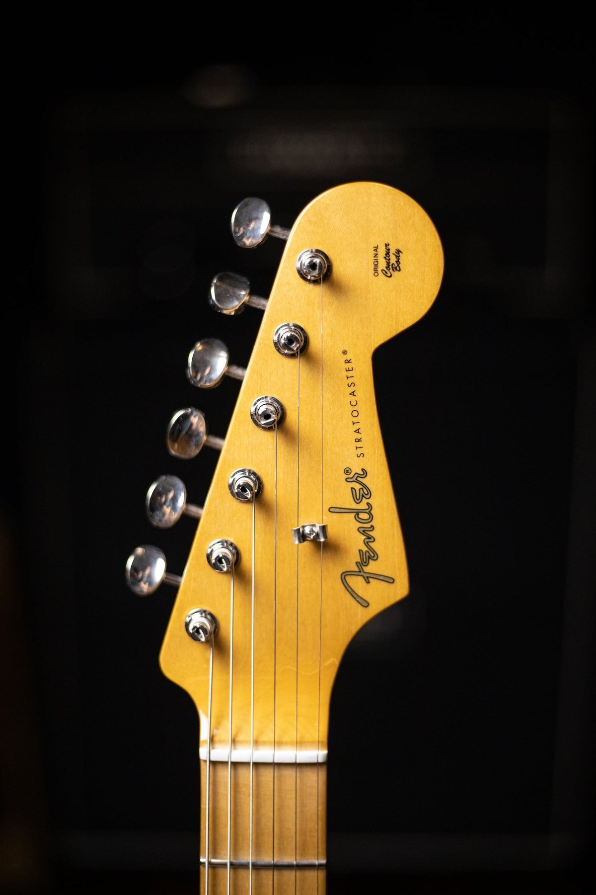 Fender Noventa Stratocaster Electric Guitar - Daphne Blue