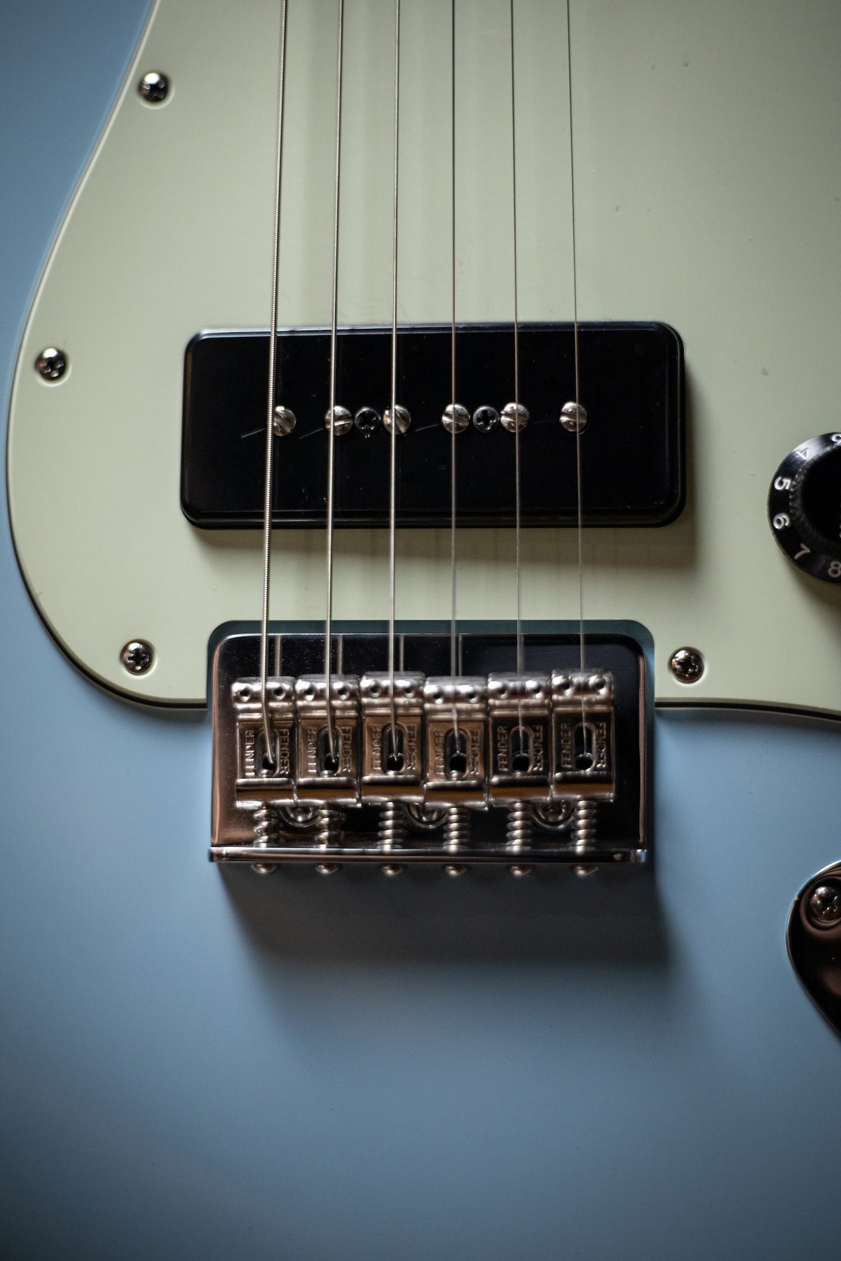 Fender Noventa Stratocaster Electric Guitar - Daphne Blue
