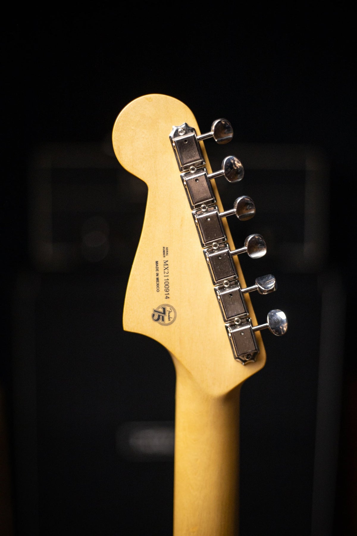 Fender Noventa Jazzmaster Electric Guitar - Surf Green