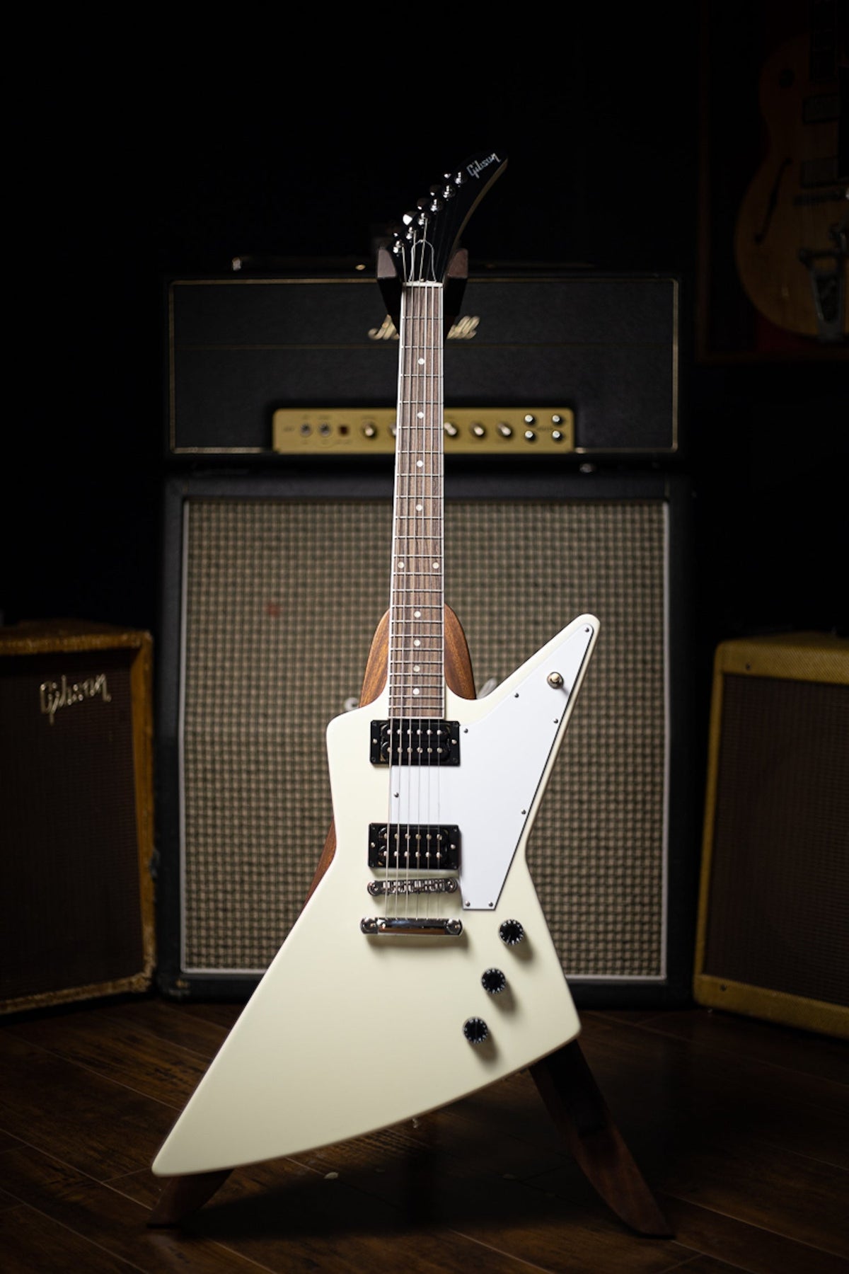 Gibson '70s Explorer Electric Guitar - Classic White
