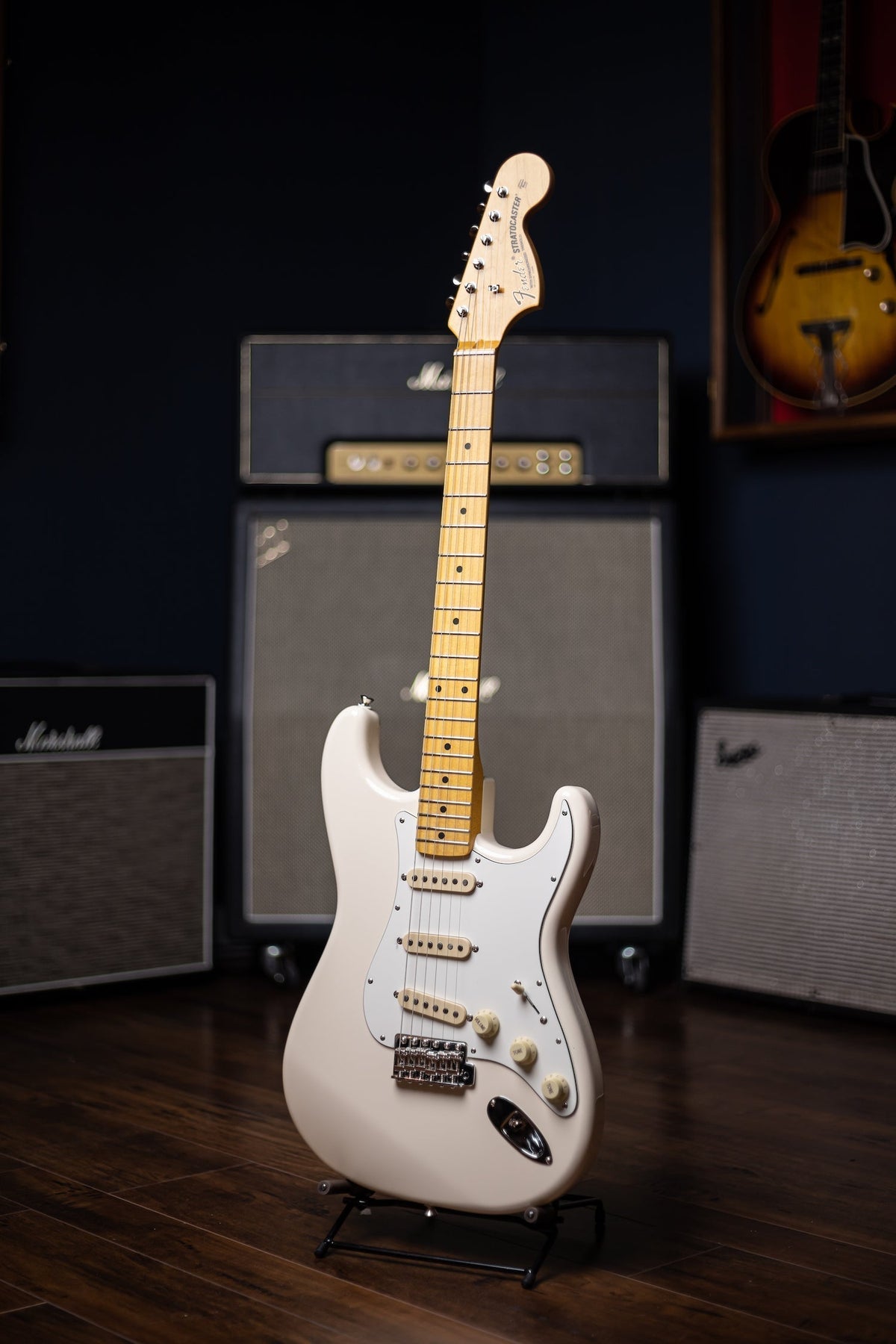 Fender JV 60s Modified Stratocaster Electric Guitar - Olympic White