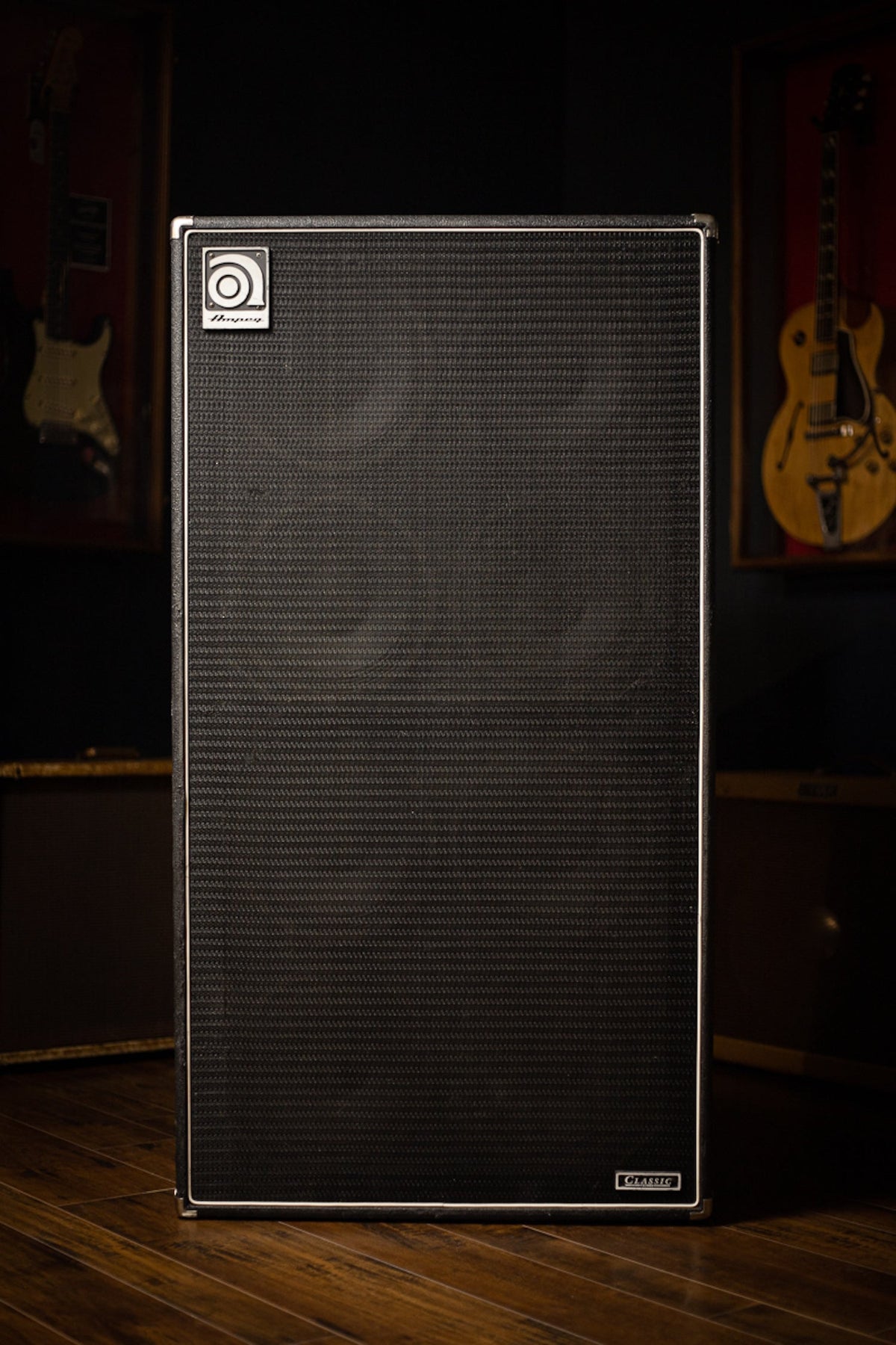 Used Ampeg SVT-810E 8x10" Bass Cabinet