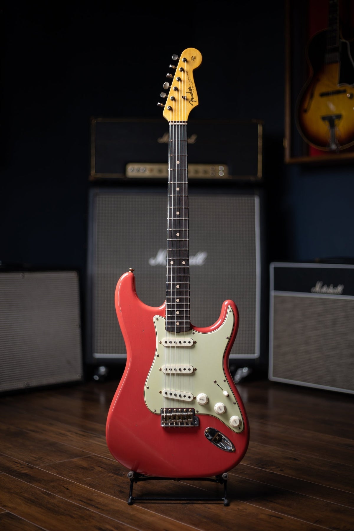 Fender Limited Edition '62/'63 Stratocaster® Journeyman Relic® Electric Guitar - Aged Fiesta Red