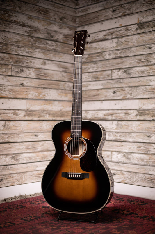 Martin 000-28EC Eric Clapton Signature Acoustic Guitar - Sunburst