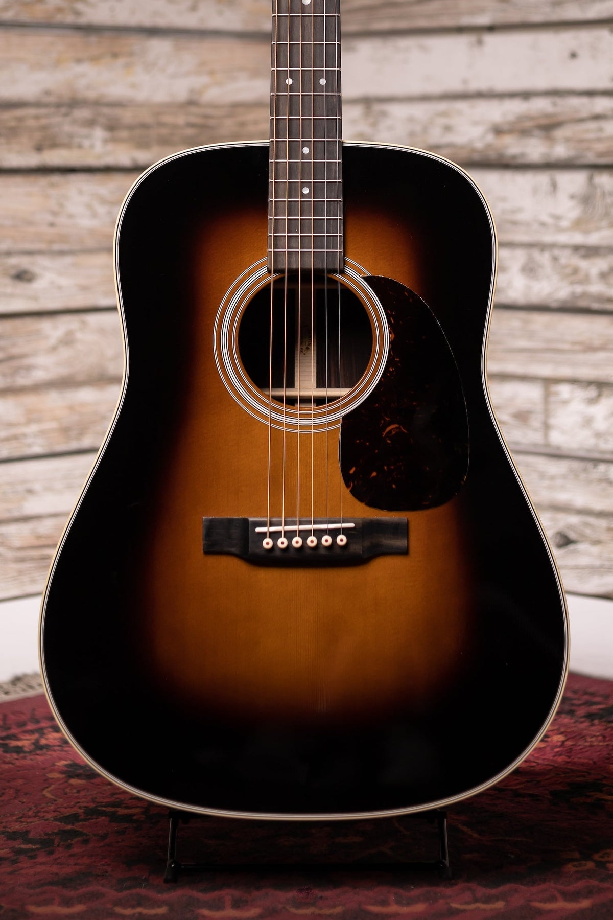 Martin D-28 2017 Acoustic Guitar - Sunburst