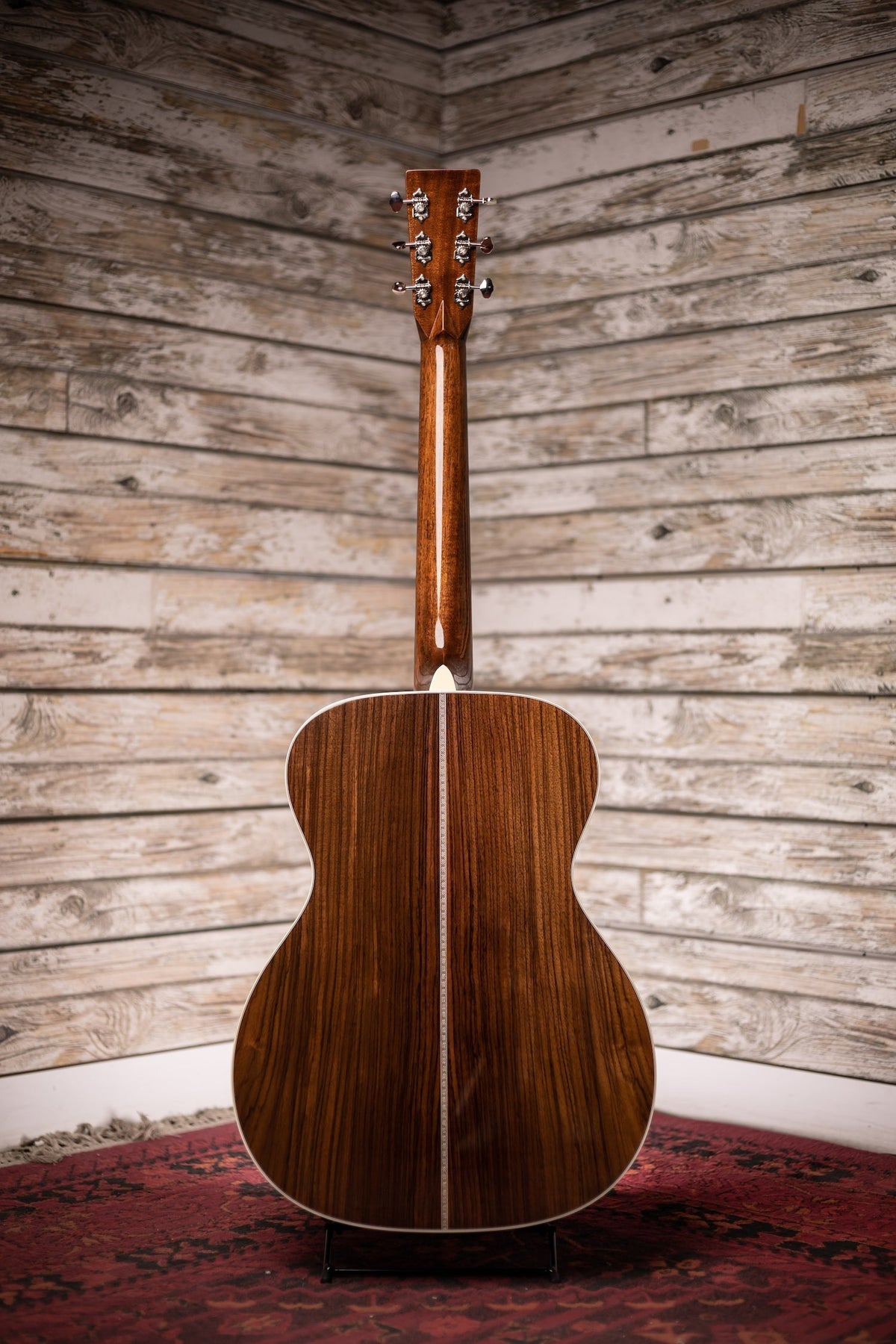 Martin 000-28EC Eric Clapton Signature Acoustic Guitar - Sunburst
