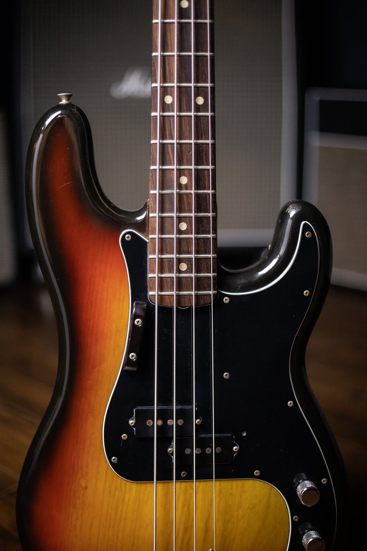 1975 Fender Precision Bass - Sunburst