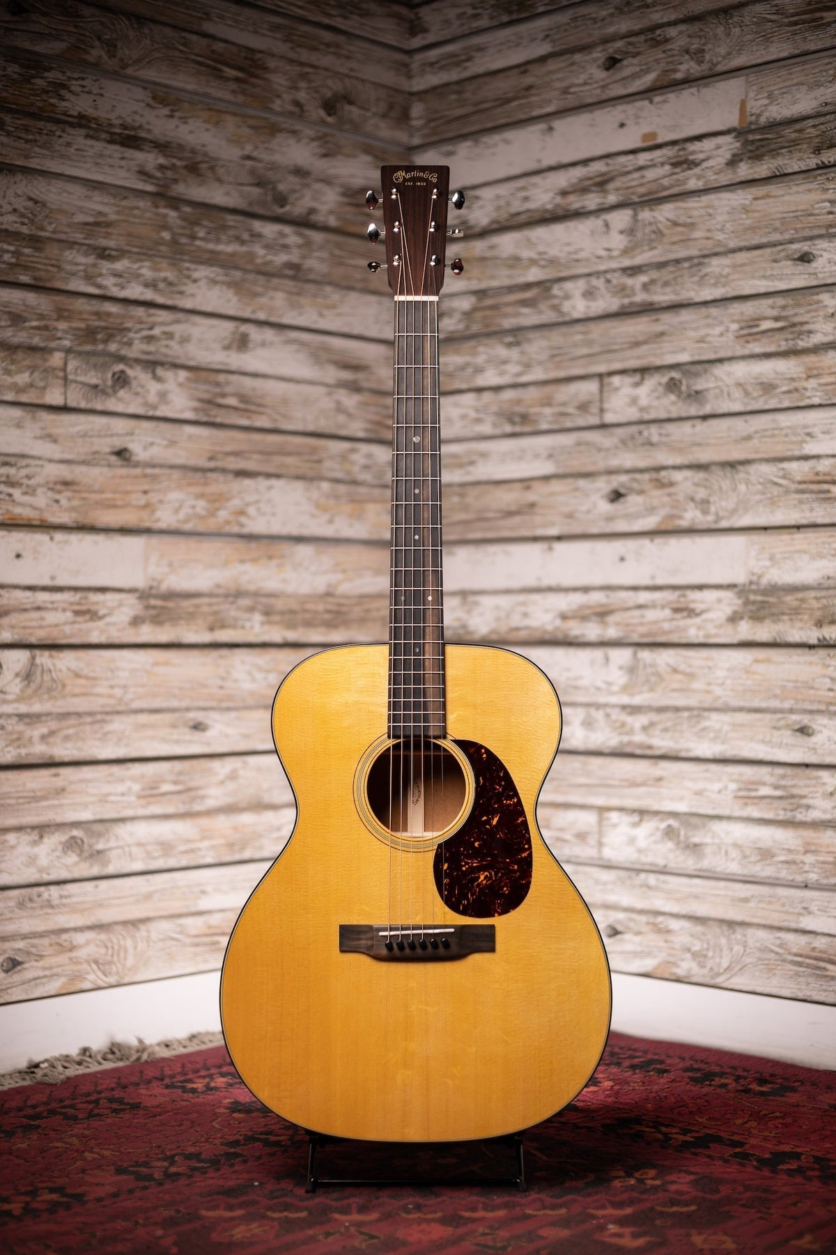 Martin 000-18 Acoustic Guitar - Natural Sitka Spruce