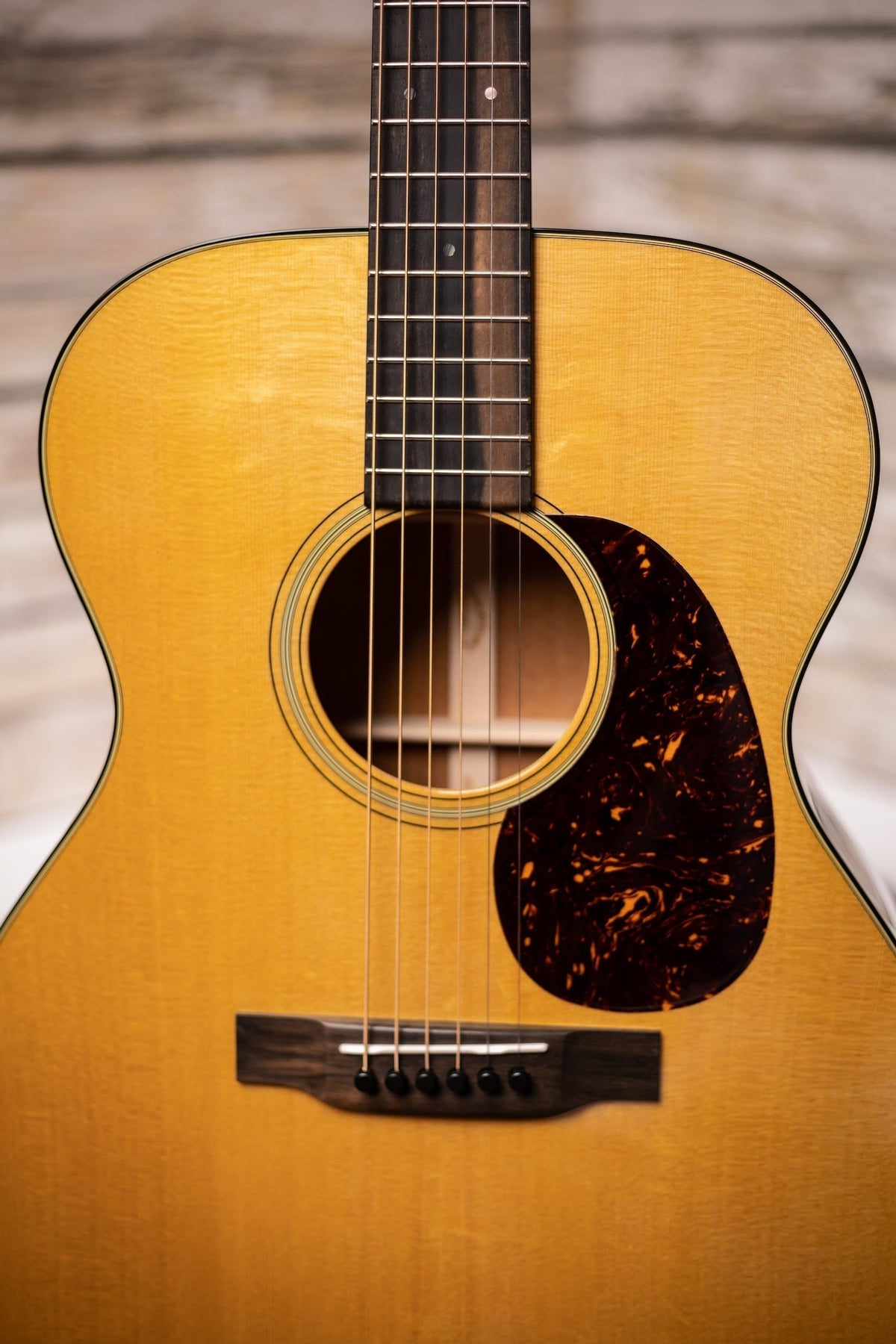 Martin 000-18 Acoustic Guitar - Natural Sitka Spruce