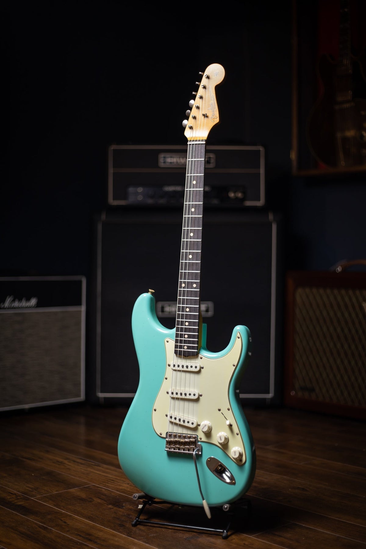 Fender Custom Shop Limited Edition '62/'63 Stratocaster Journeyman Relic Electric Guitar - Aged Seafoam Green