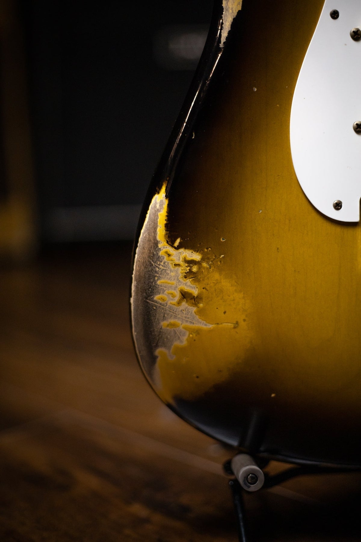 Fender Custom Shop Limited Edition Troposphere Stratocaster HT Heavy Relic Electric Guitar - Super Faded Aged 2 Color Sunburst