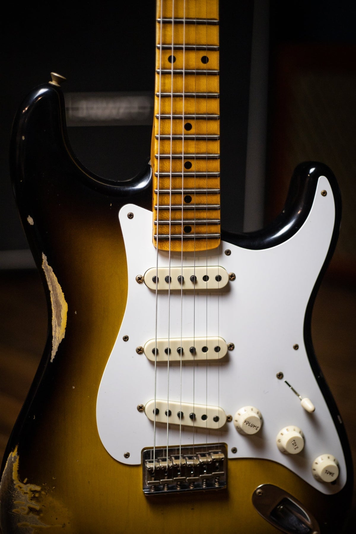 Fender Custom Shop Limited Edition Troposphere Stratocaster HT Heavy Relic Electric Guitar - Super Faded Aged 2 Color Sunburst
