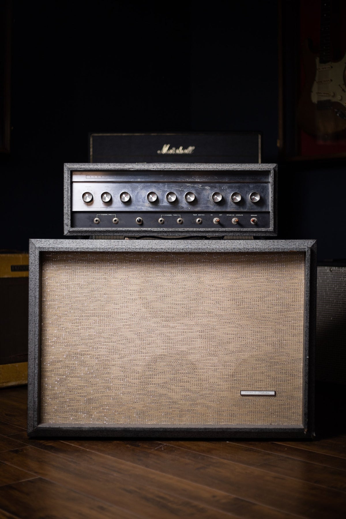 1965 Silvertone Model 1485 Head and Cabinet