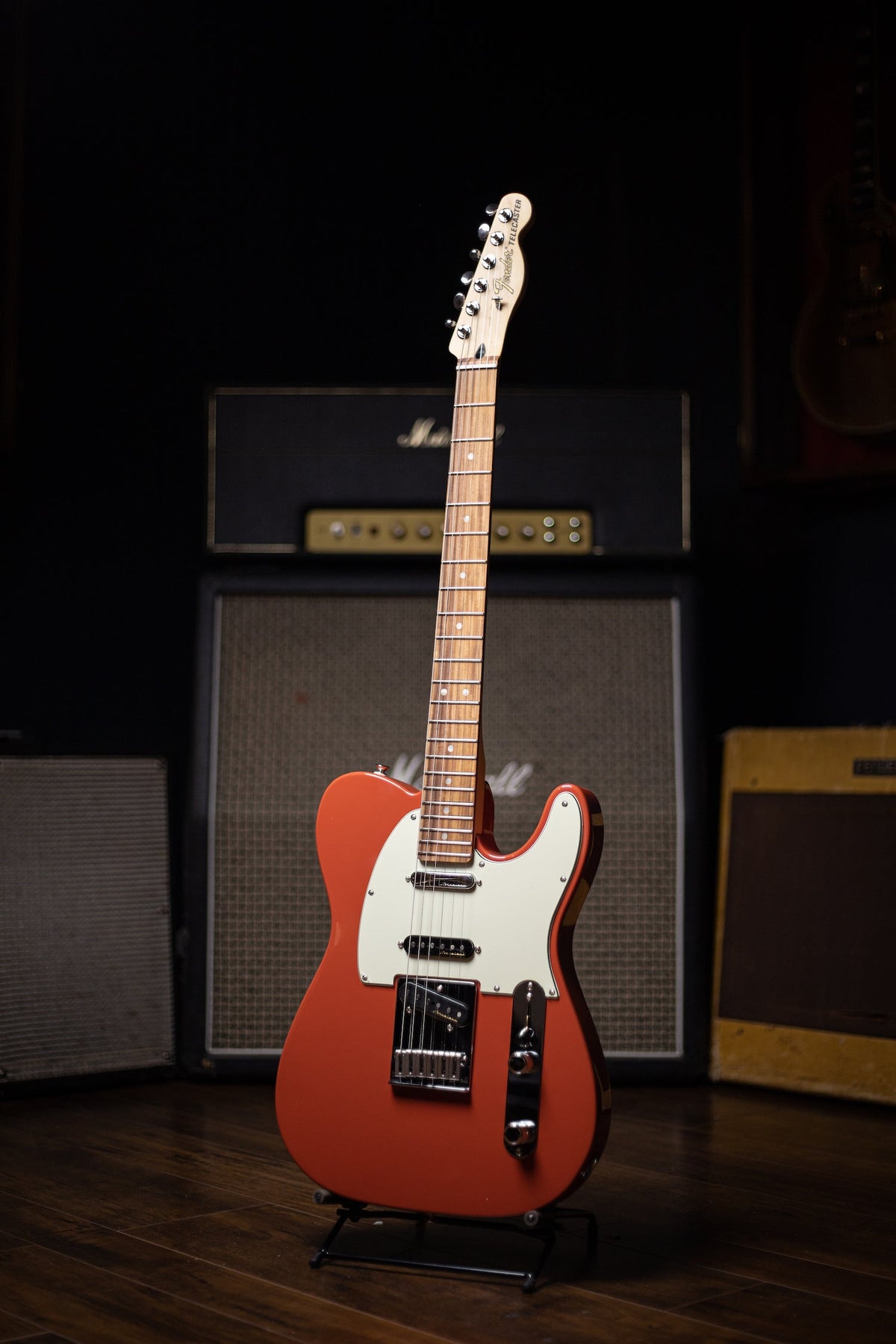Fender Deluxe Nashville Telecaster Electric Guitar - Fiesta Red