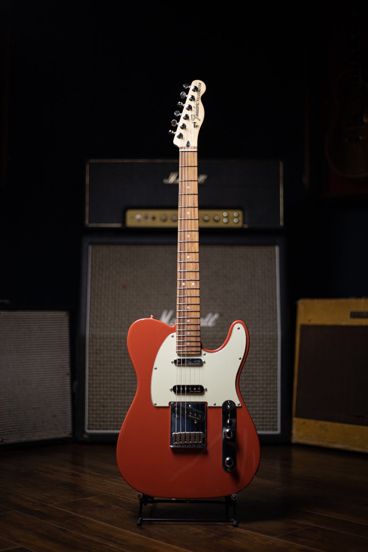 Fender Deluxe Nashville Telecaster Electric Guitar - Fiesta Red