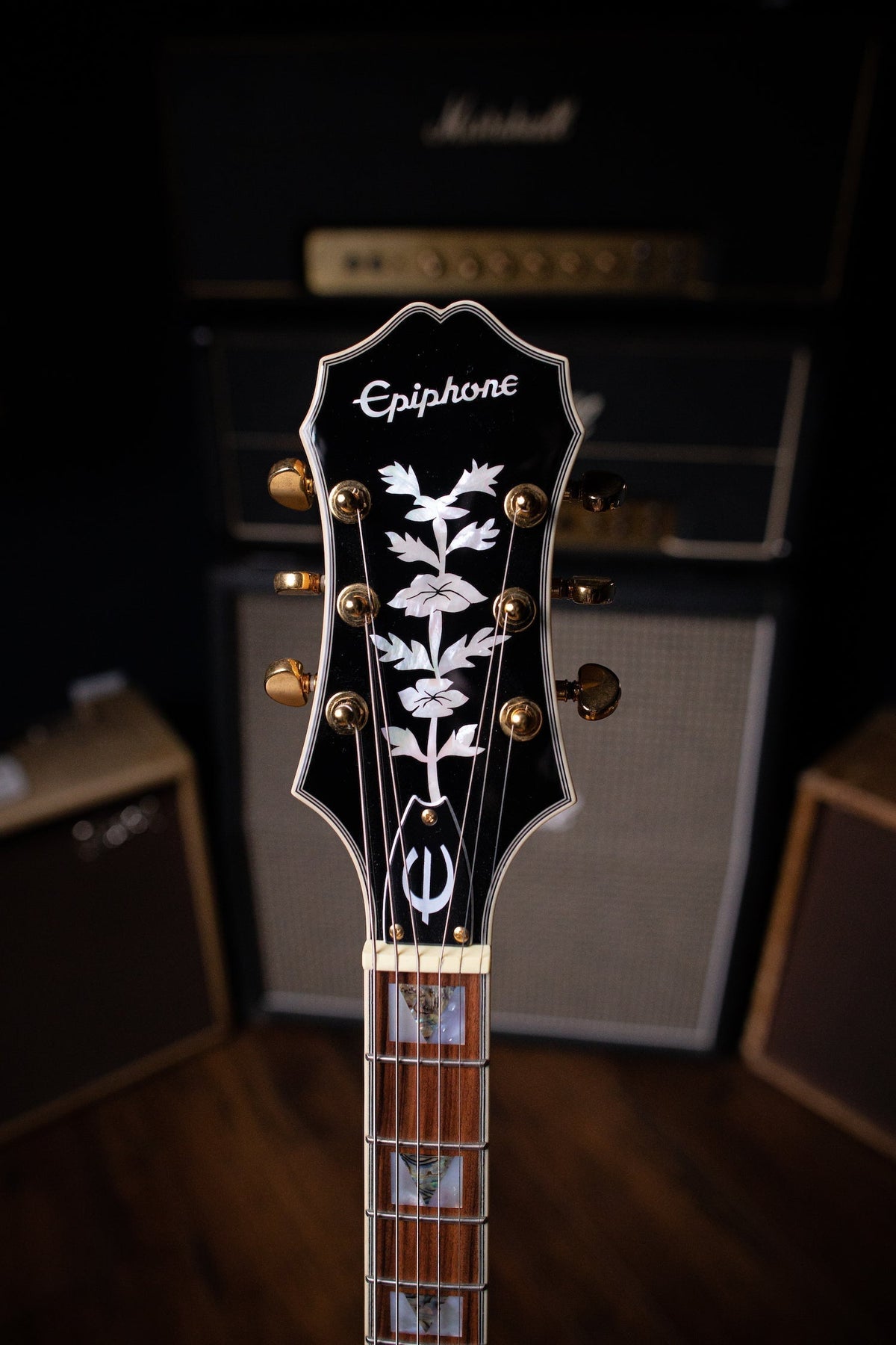 Epiphone Broadway Hollowbody Electric Guitar - Vintage Natural