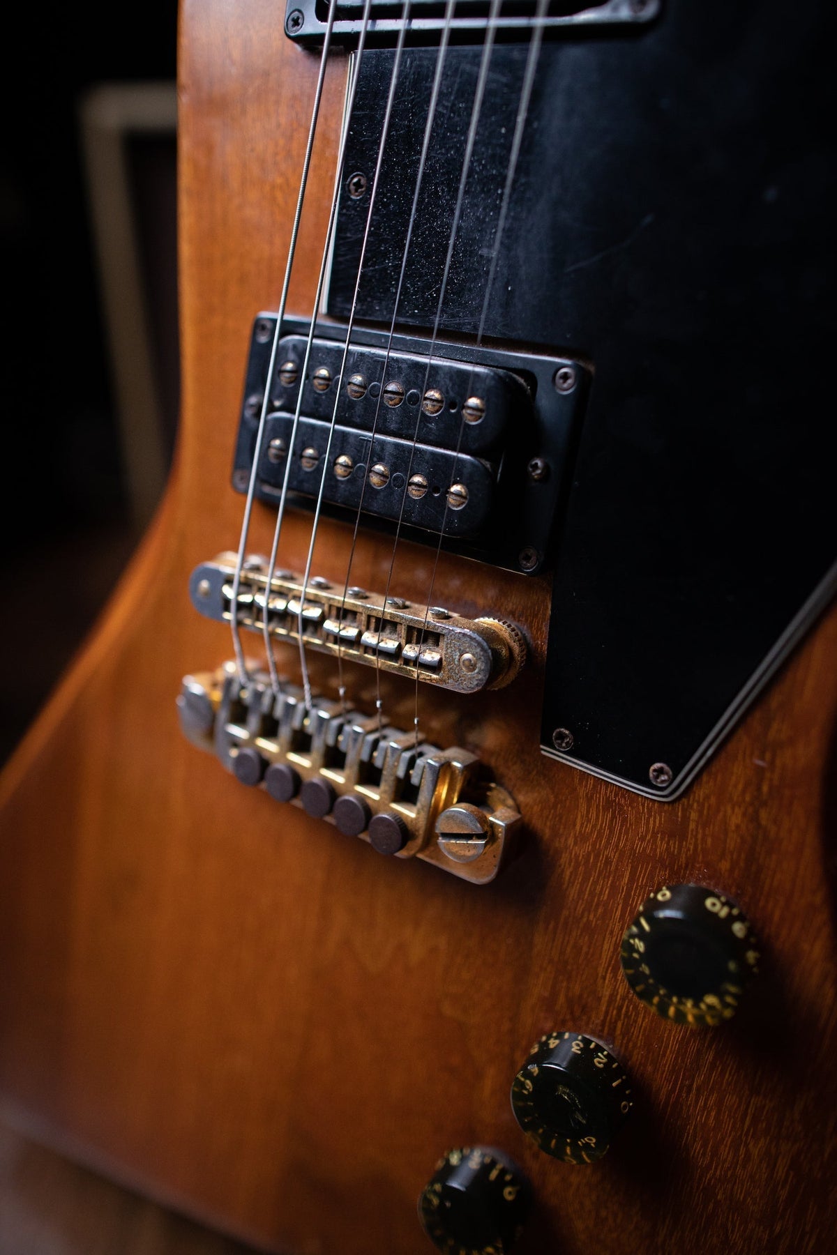 1980 Gibson Explorer E2 Electric Guitar - Natural