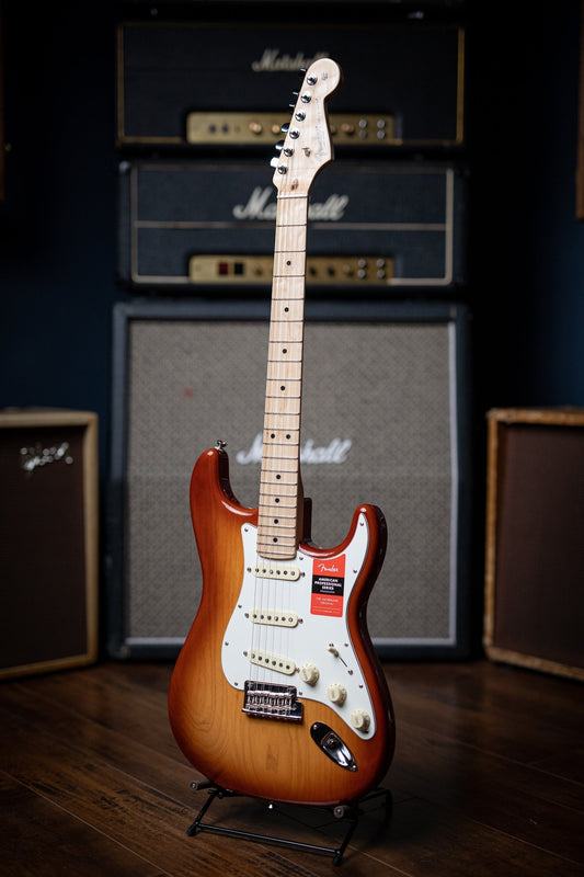 Fender American Professional Stratocaster Electric Guitar - Sienna Sunburst