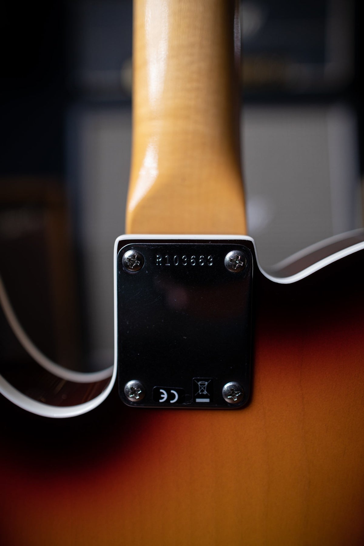 Fender Custom Shop 1959 Telecaster Custom Electric Guitar - Sunburst