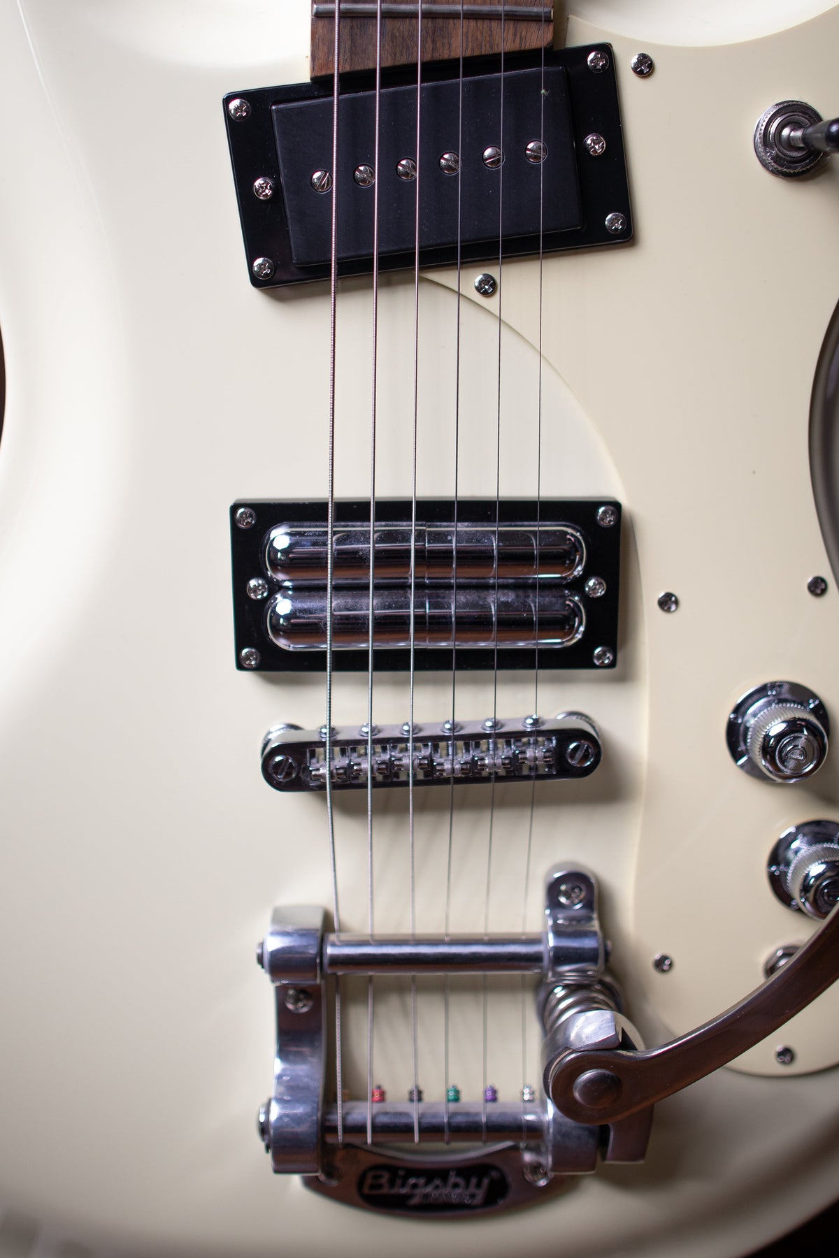 Danelectro '64 Electric Guitar - Cream