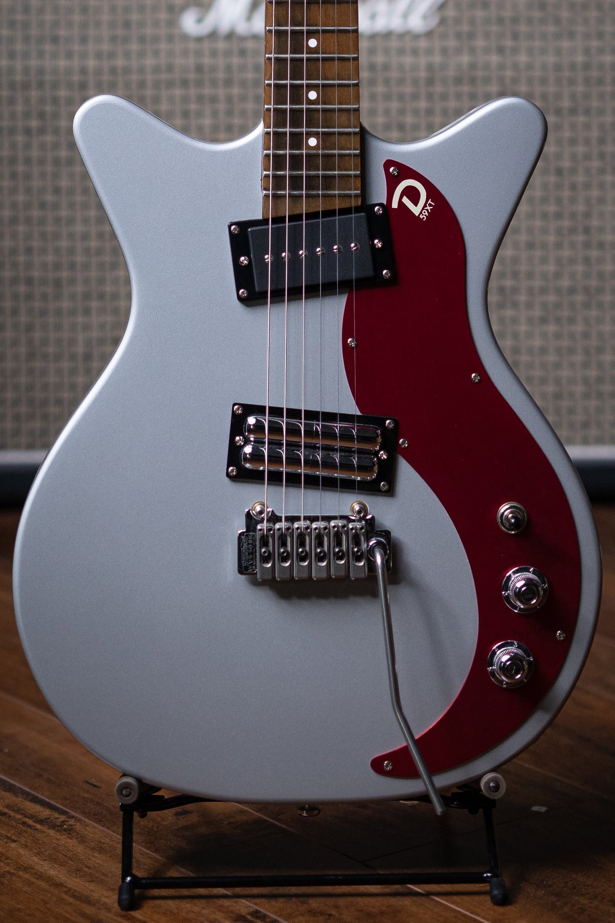 Danelectro ‘59XT Electric Guitar - Silver/Red