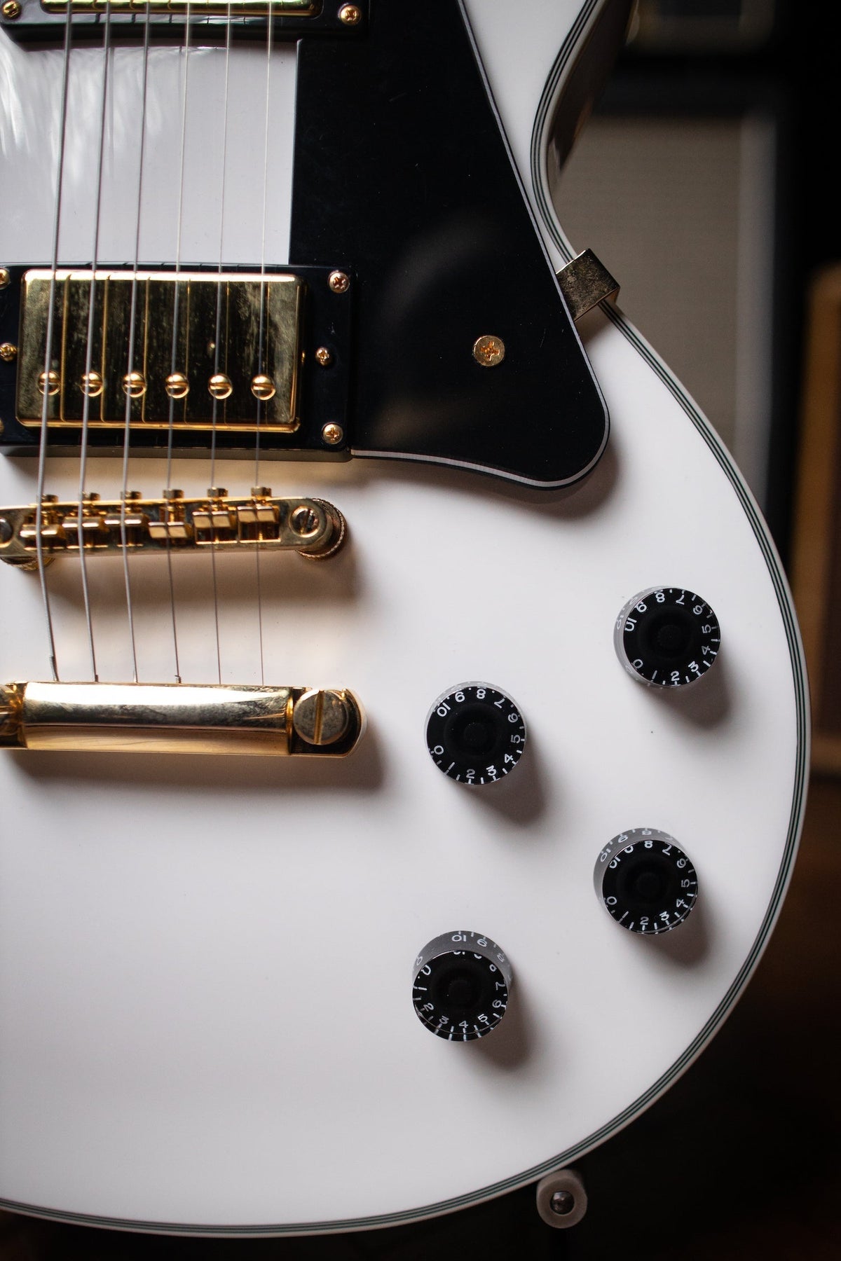 Epiphone Les Paul Custom Pro Electric Guitar - Alpine White