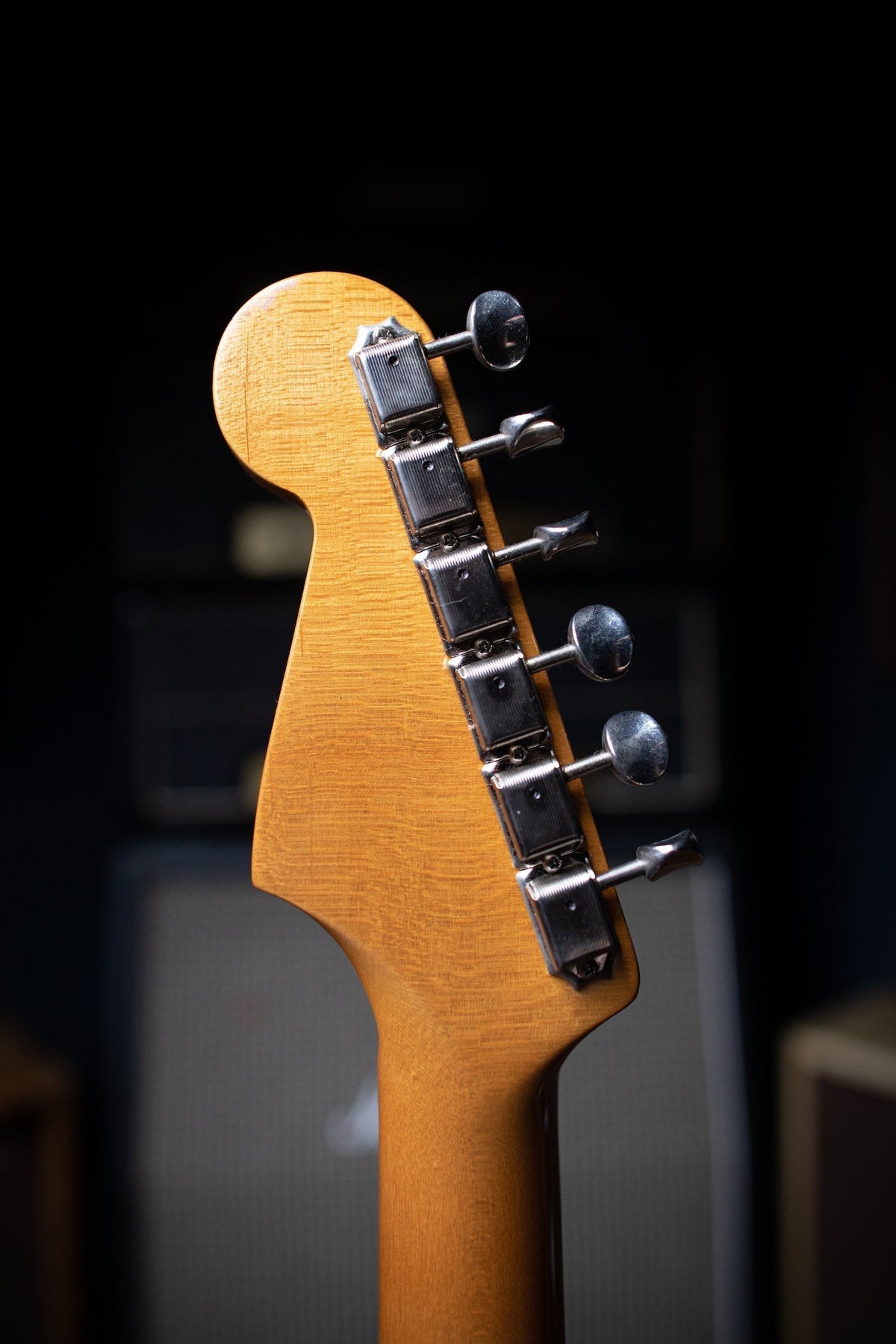 2005 Fender Stratocaster Eric Johnson Artist Series Electric Guitar - Vintage Burst