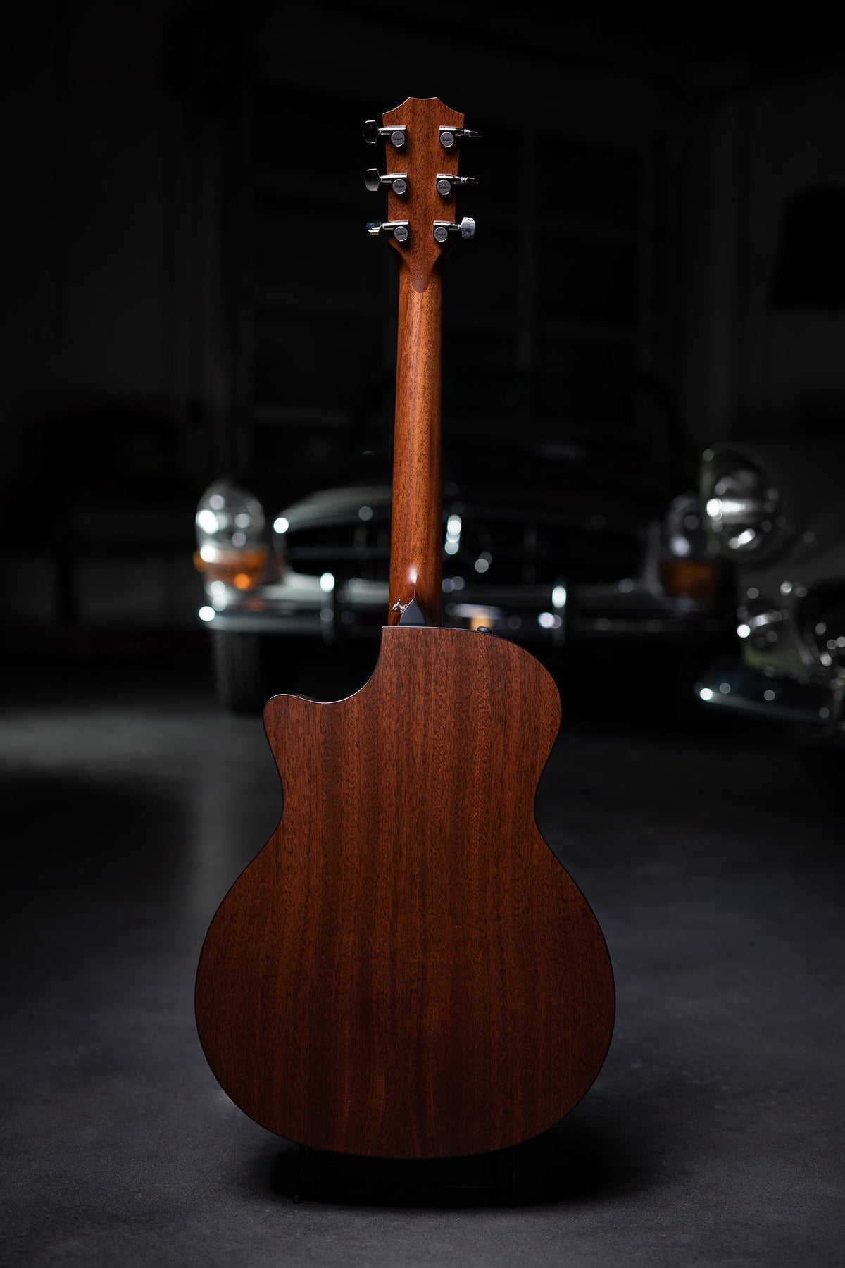 Taylor 314ce Sapele Back & Sides with V-Class Bracing Acoustic-Electric Guitar - Natural