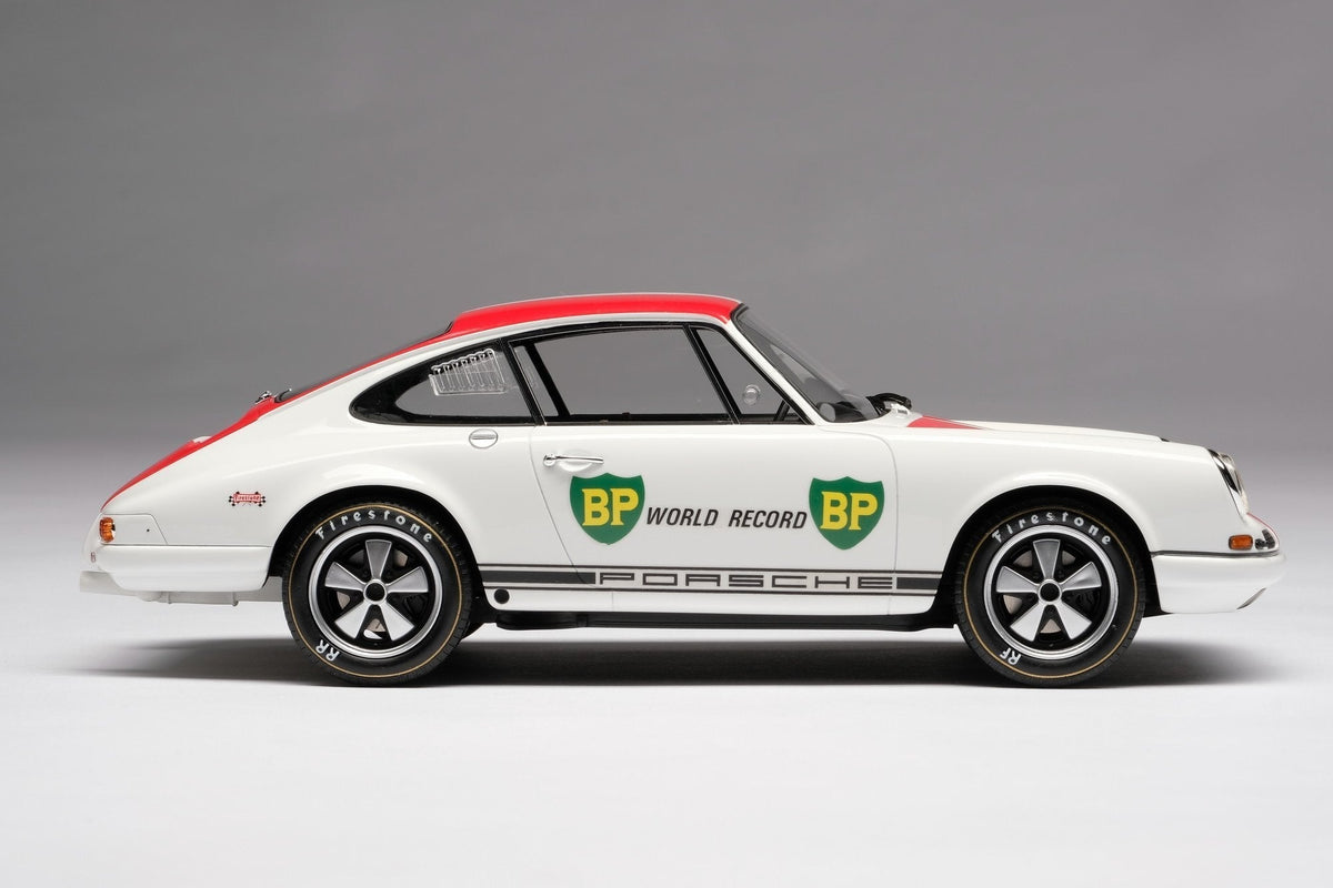 Amalgam Collection - 1967 Porsche 911R 1:18 Scale