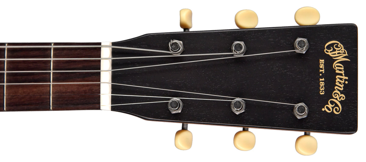 Martin 000-17 Acoustic Guitar in Whiskey Sunset 2449276