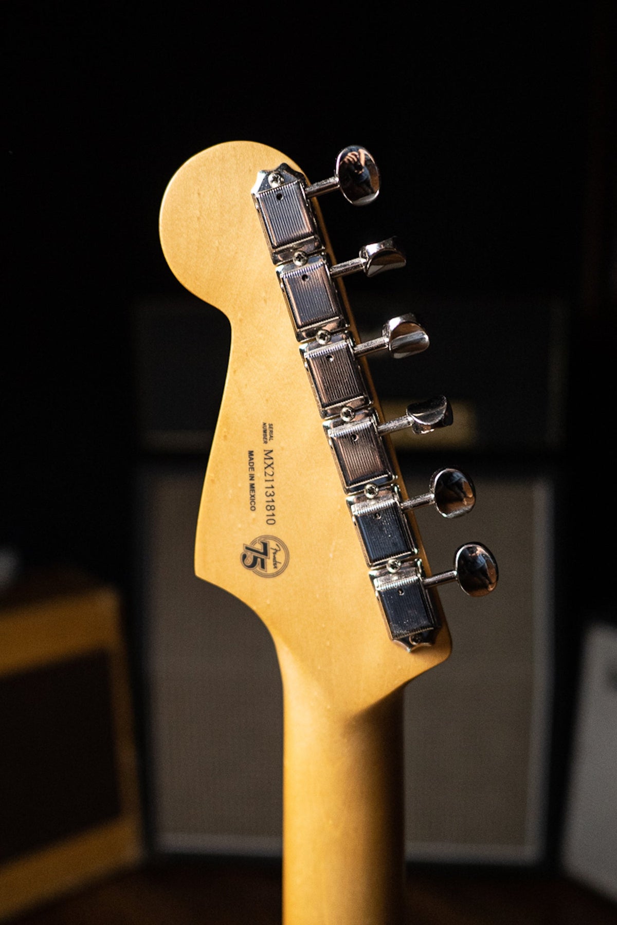 Fender Noventa Stratocaster Electric Guitar - Surf Green