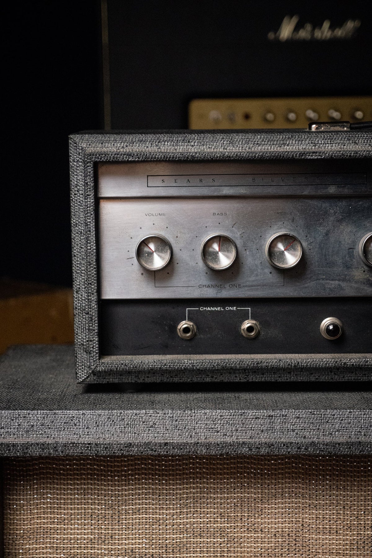 1965 Silvertone Model 1485 Head and Cabinet
