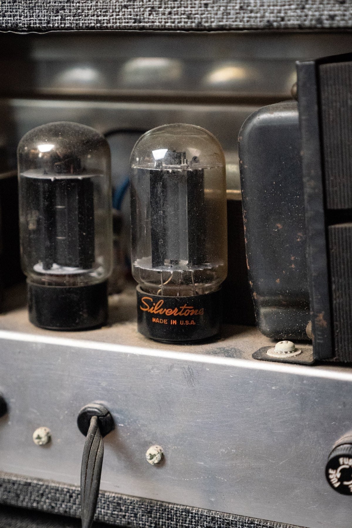 1965 Silvertone Model 1485 Head and Cabinet
