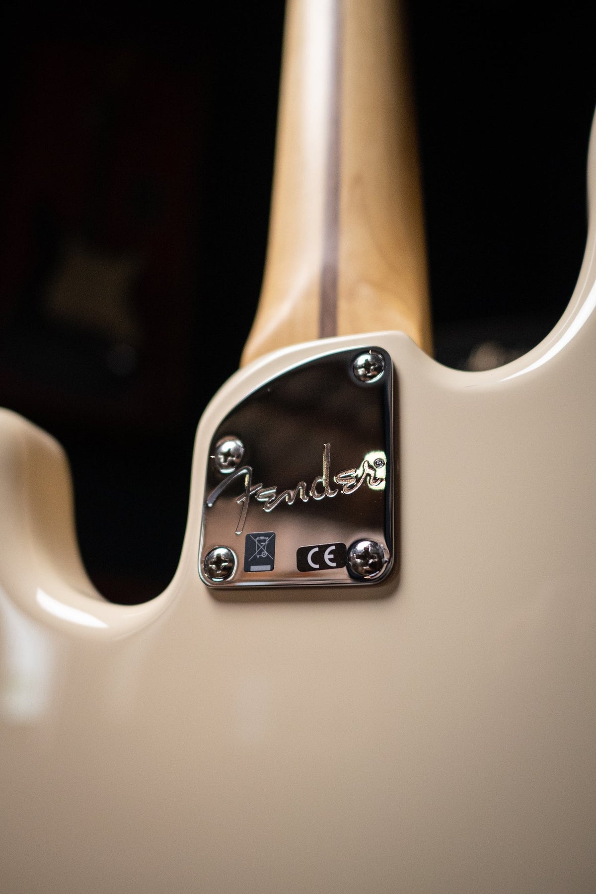Fender Deluxe Active Precision Bass Special - Olympic White